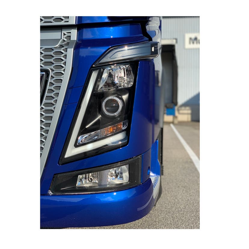 Beskyttelsesfilm for Volvo FH4-lyskaster