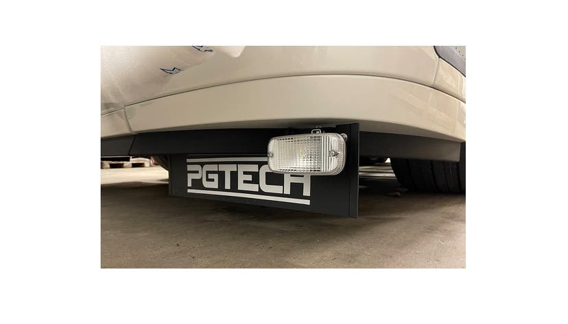 Pgtech Festebrakett sprutbeskyttelse/Talmu Volvo FH
